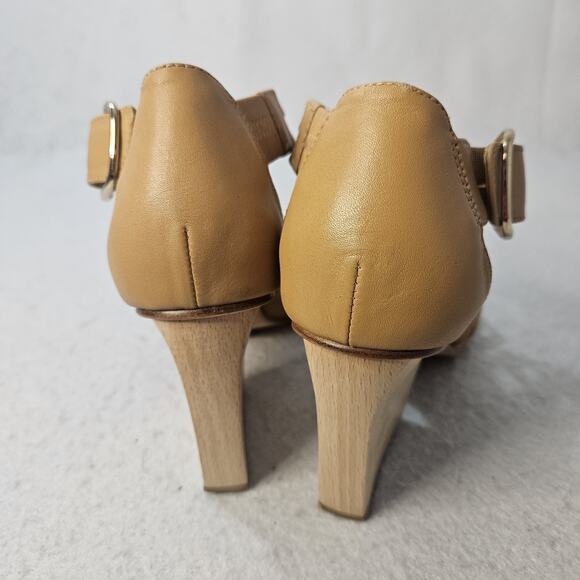 BETTYE MULLER Brown Sz 8 M Tan Leather Wood Heel Sandal Strappy Buckle - Picture 4 of 6